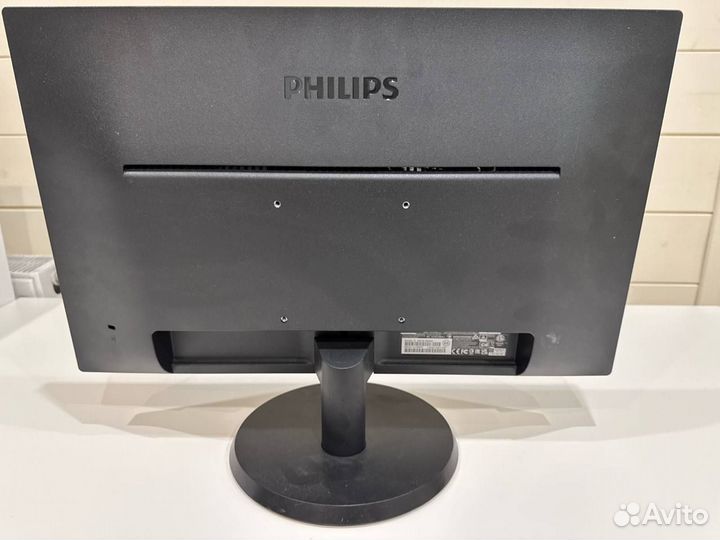 Монитор Phillips 223V5LSB2/62