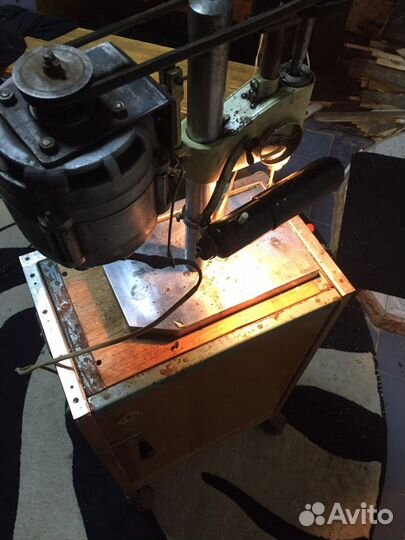 Сверлильный станок