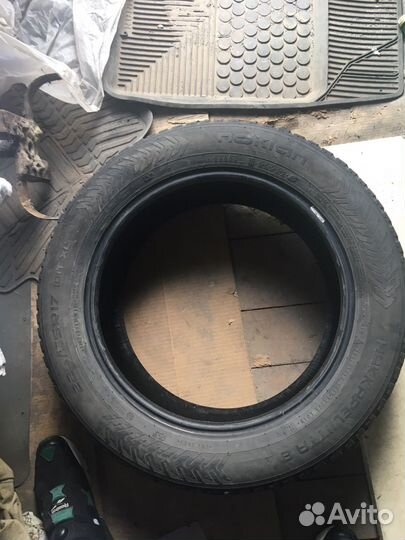 Nokian Tyres Hakkapeliitta 8 225/55 R17 101T