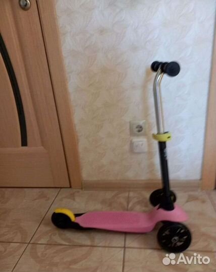 Самокат детский трехколесный