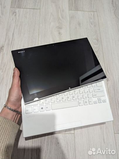 Планшет ноутбук 2 в 1 Sony vaio tap 11