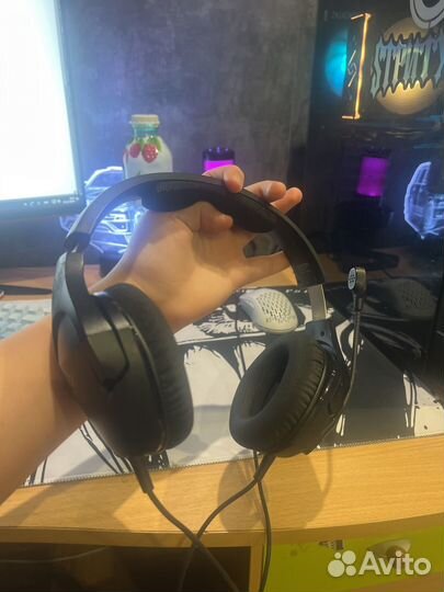 Наушники hyperx