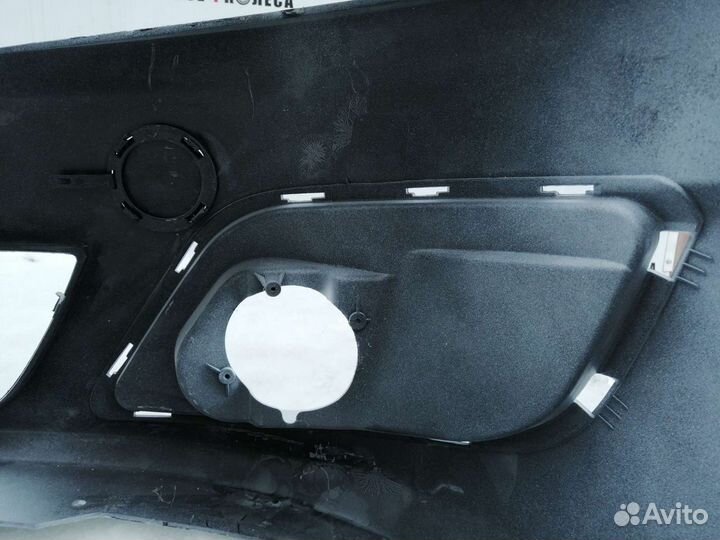 Бампер LADA Largus цвет Ледниковый