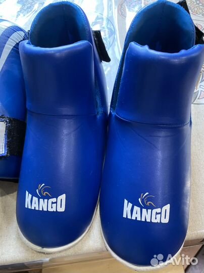 Перчатки и футы для тхэквондо б/у