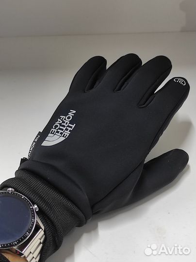 Перчатки The North Face