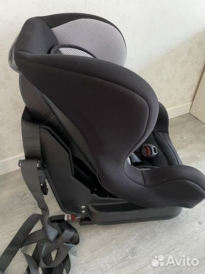 Автомобильное кресло Nania isofix 9-18 кг