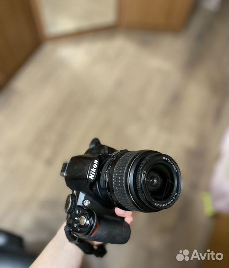 Зеркальный фотоаппарат Nikon d3100 торг