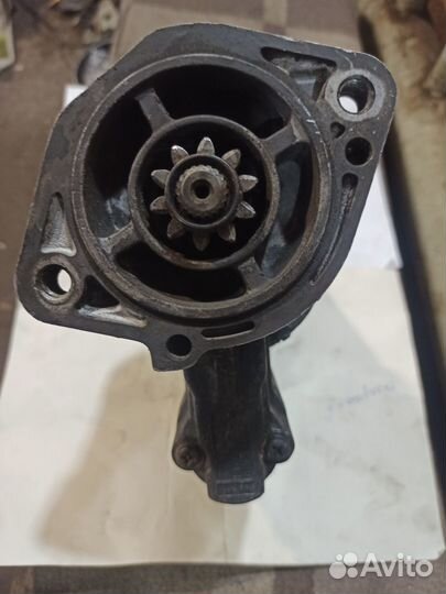 Стартер mitsubishi 4D56. 10 зубьев бендикс