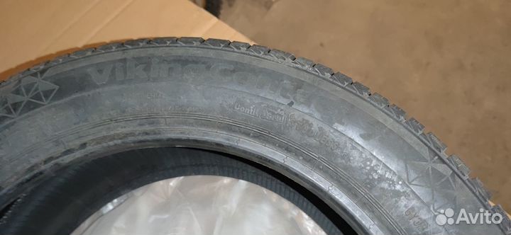 Continental ContiVikingContact 7 215/55 R17 98T