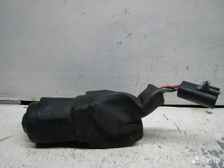 Моторчик стеклоочистителей Джип Чероки 1993г 4л