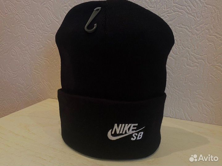 Зимний комплект 3в1 Шапка и перчатки Nike