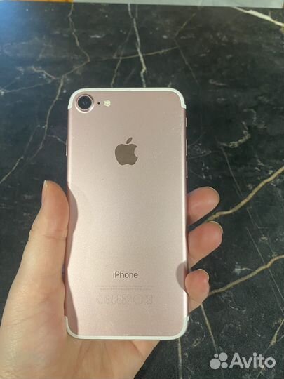 iPhone 7, 32 ГБ