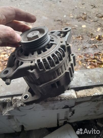 Генератор Nissan