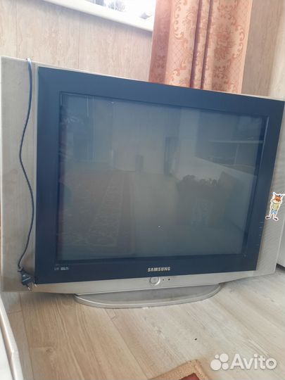 Телевизор samsung