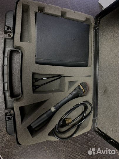 Радио микрофон Electro-voice RE-2