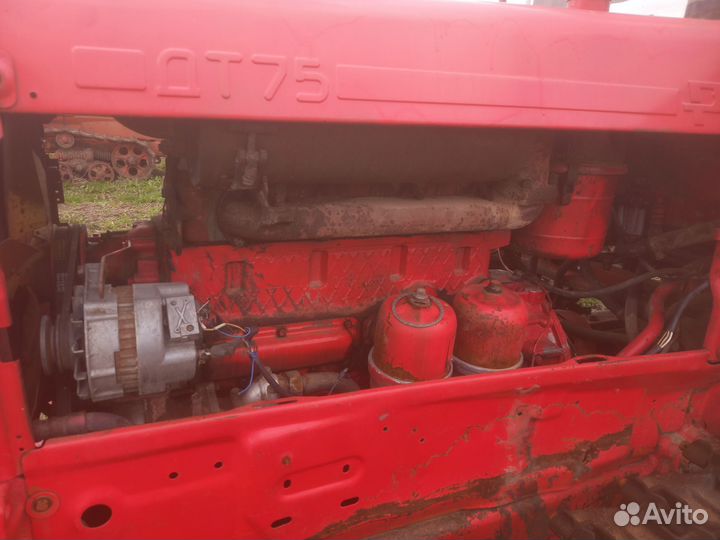 Трактор ВгТЗ ДТ-75, 2000