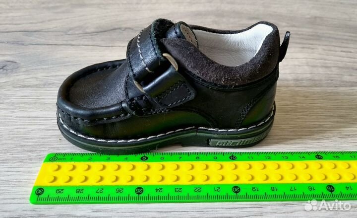 Детские кожаные ботинки - 18 размер