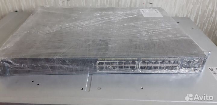 Cisco Catalyst 2960 PoE-24
