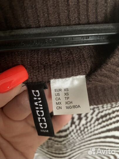 Свитер на девочку