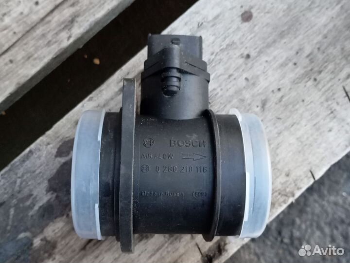 Датчик массового расхода воздуха priora