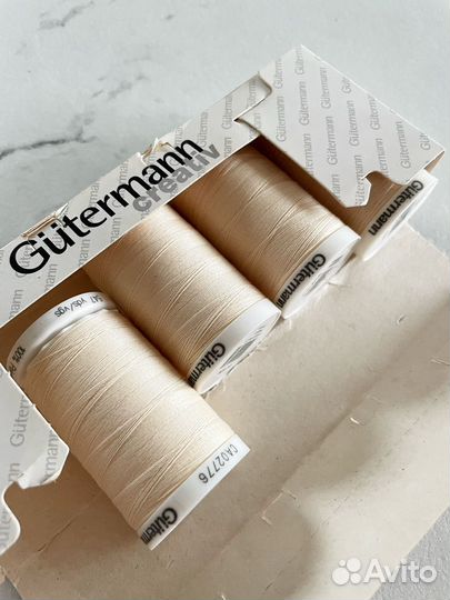 Нитки швейные gutermann новые 4 шт