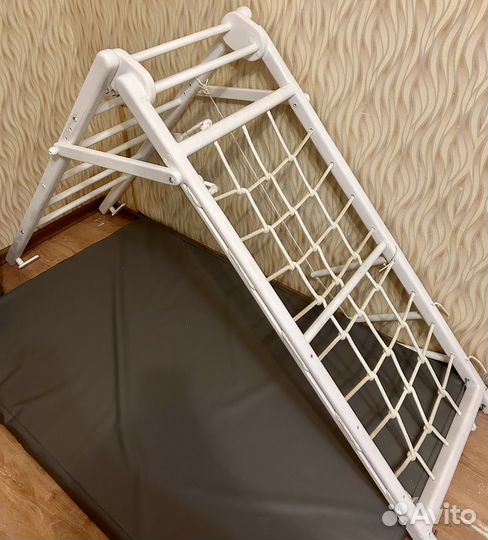 Седадной детский спортивный комплекс Тема