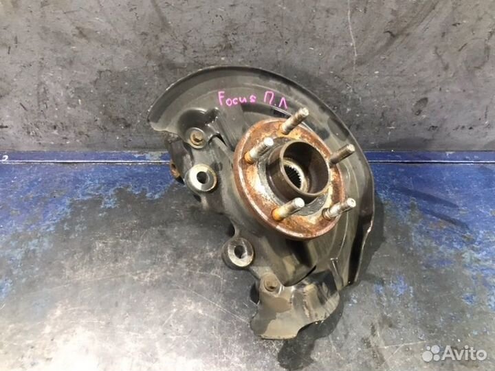 Ступица передняя левая Ford Focus 3 CB8