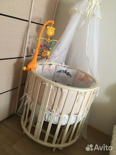 Детская кроватка трансформер с маятником