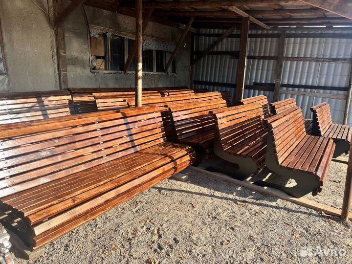 Скамейка уличная
