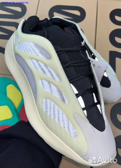 Adidas yeezy boost 700 v3 azael
