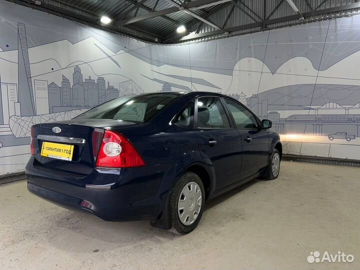 Ford Focus 1.8 МТ, 2008, 156 000 км