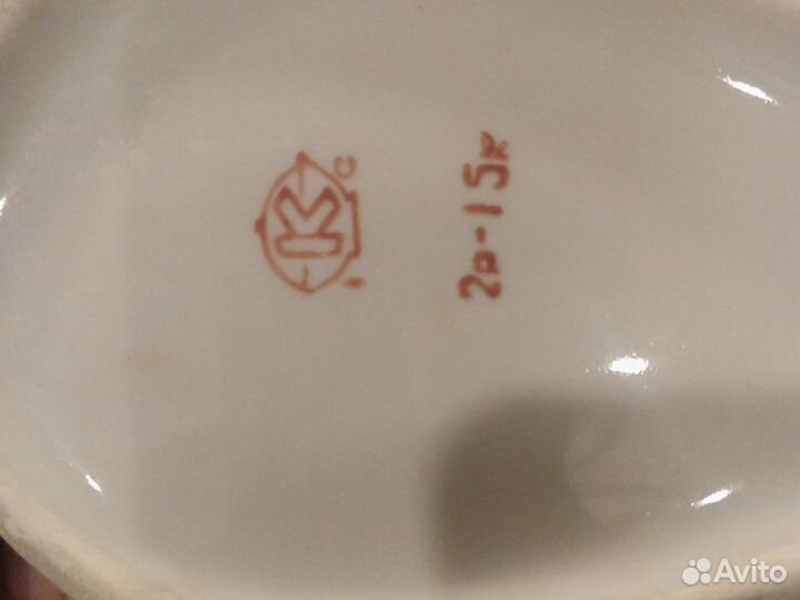 Карп фарфоровая салфетница