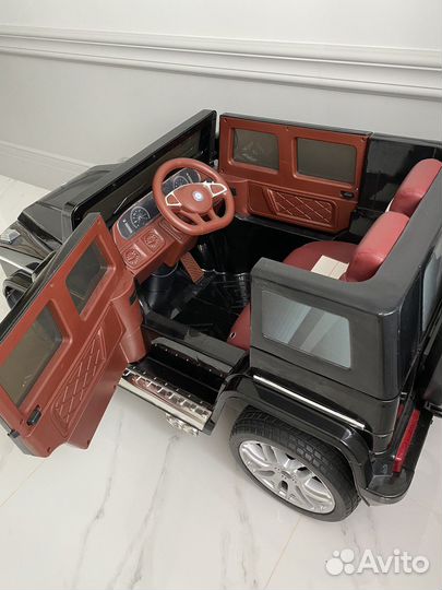 Детский электромобиль