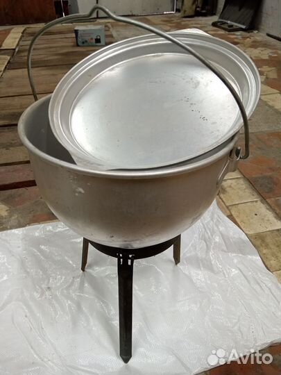 Котелок походный