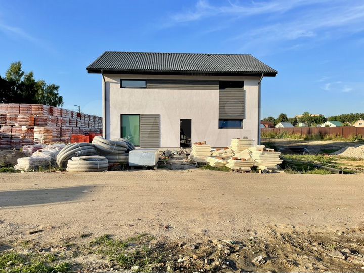 Дом 185 м² на участке 10 сот.