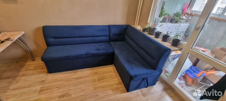 Перетяжка мягкой мебели