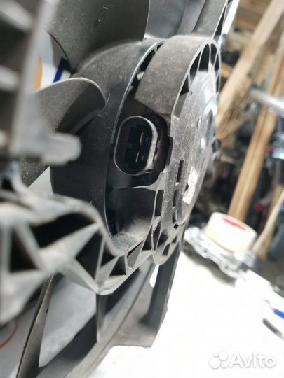 Вентилятор охлаждения Nissan Qashqai 1.6 HR16DE