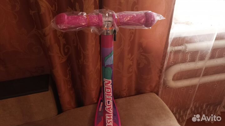 Самокат детский новый