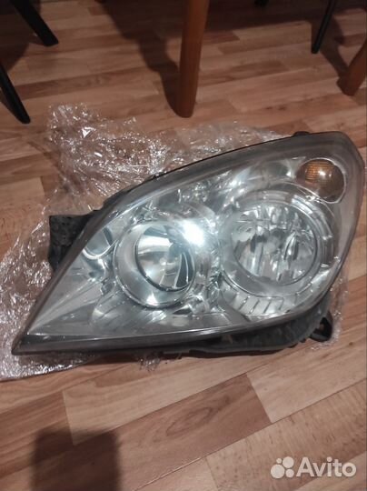 Opel astra h фара левая
