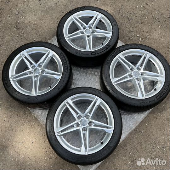 R18 диски Audi A4 S4 B9 5 Double Spoke Star S-line