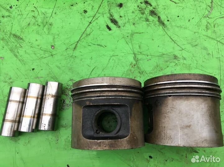 Поршень бмв Е28