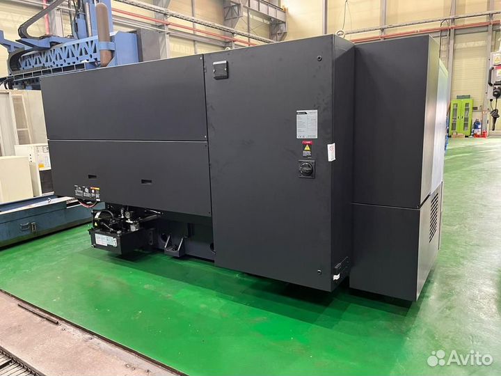 Токарно-фрезерный станок с чпу doosan puma 2600LM