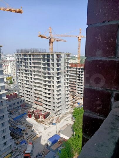 3-к. квартира, 99 м², 27/32 эт.