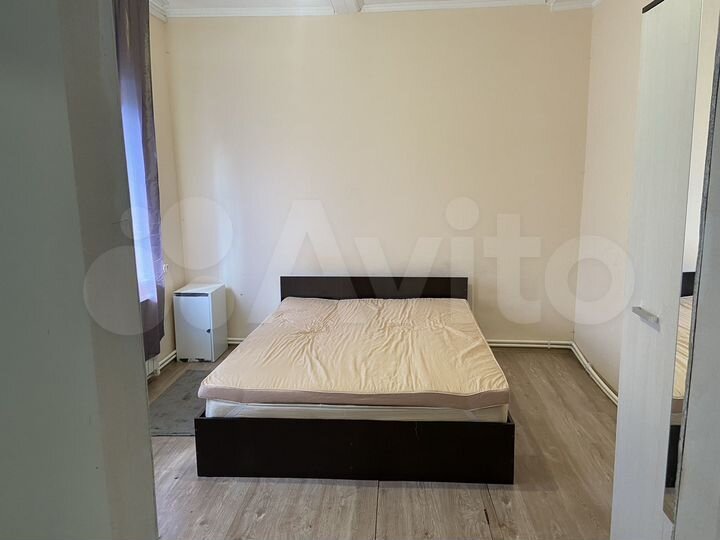 Дом 32 м² на участке 1 сот.