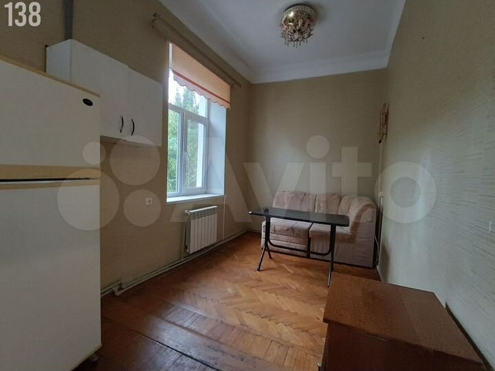 4-к. квартира, 73 м², 4/4 эт.