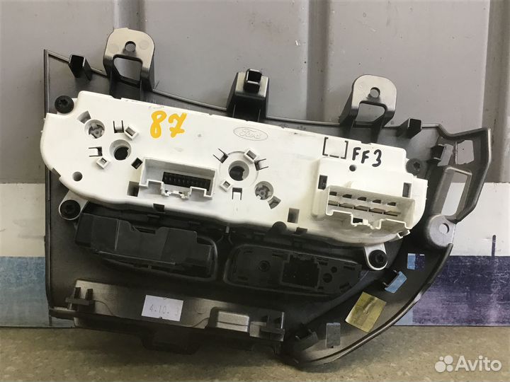 Блок управления печкой Ford Focus III 2011