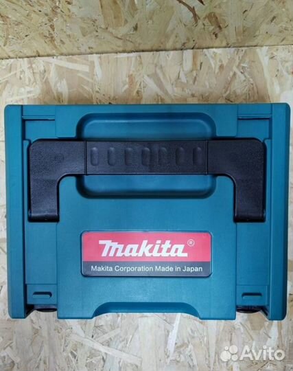 Гайковерт Makita 800-2000 Нм