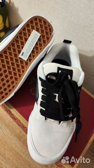 Новые кеды Vans