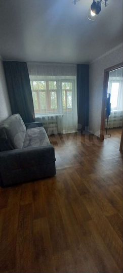 2-к. квартира, 40 м², 5/5 эт.