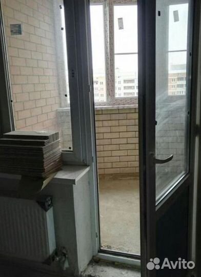 Окно в квартиру / дом / коттедж